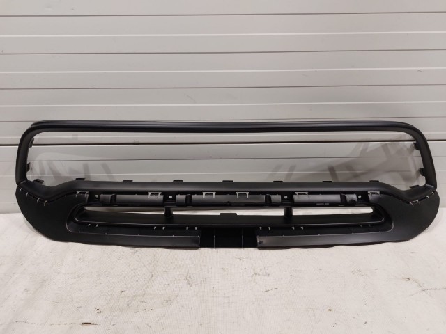 Grille Surround